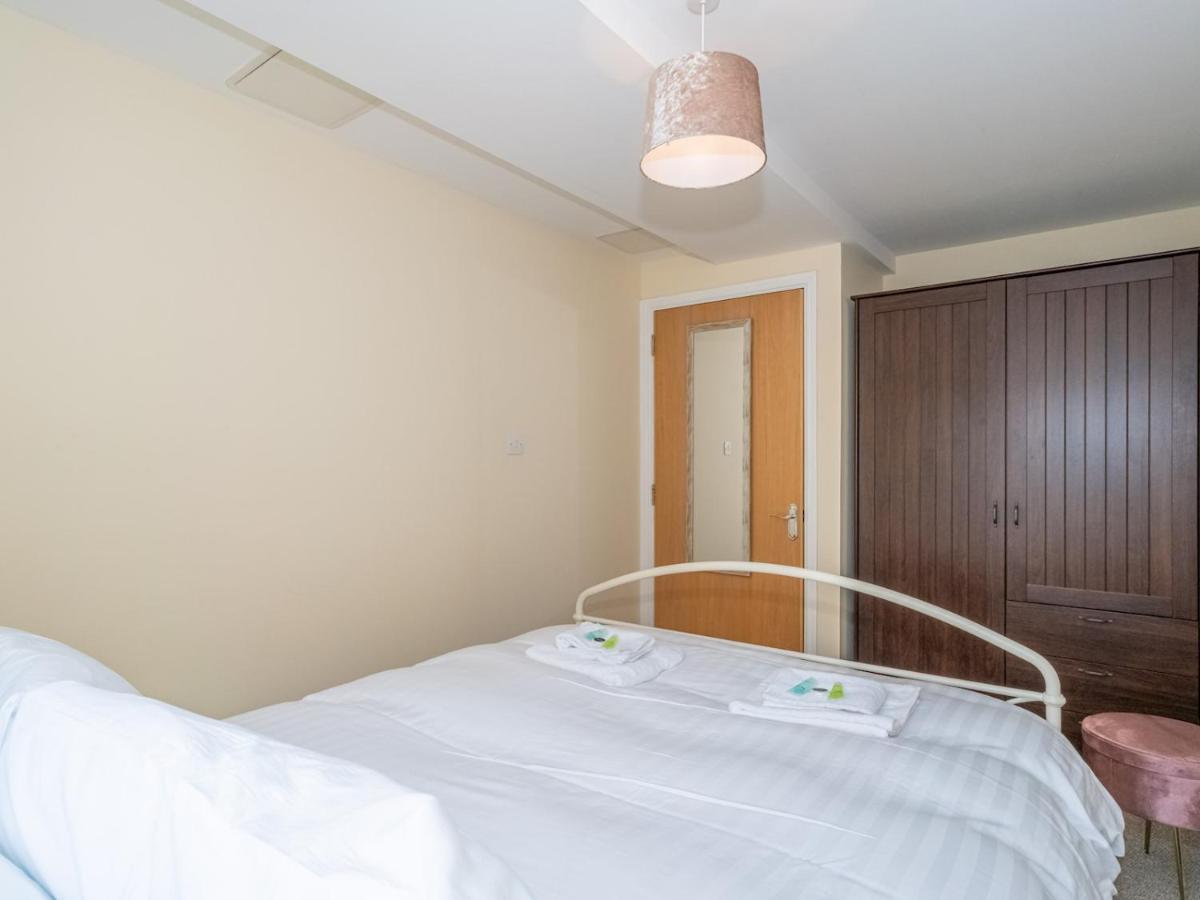 Appartement Pass The Keys Modern And Spacious 2 Beds Flat With Free Parking *
